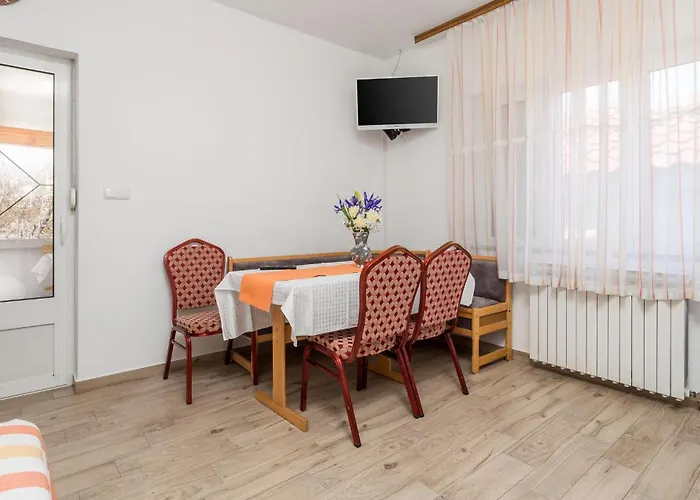 Awesome In Rab With Wifi *