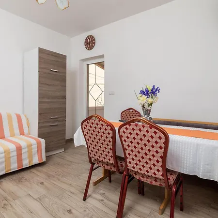 Awesome In Rab With Wifi *