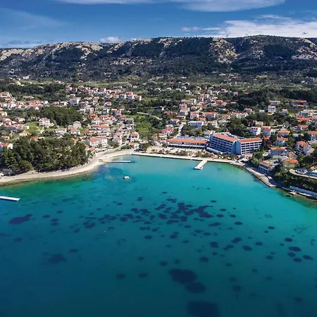 Lägenhet Awesome In Rab With Wifi Palit