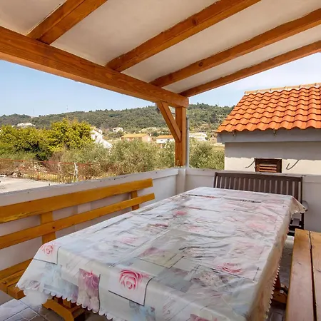 Apartman Awesome In Rab With Wifi Palit