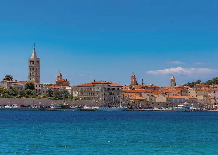 Awesome In Rab With Wifi Appartement Palit